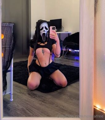 novaafree Nøgen Lækager OnlyFans Foto 7