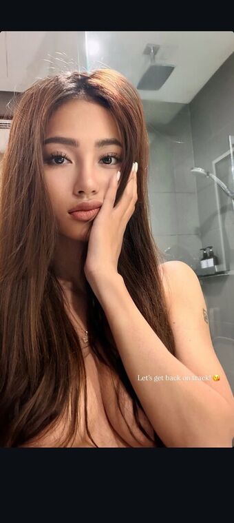 Nurlynnazureen Nøgen Lækager OnlyFans Foto 56