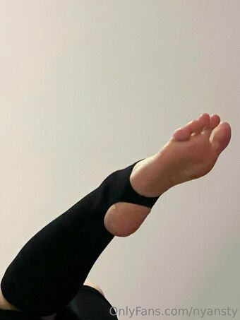 Nyansty Nøgen Lækager OnlyFans Foto 13