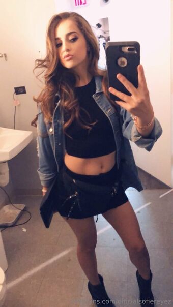 officialsofiereyez Nøgen Lækager OnlyFans Foto 2