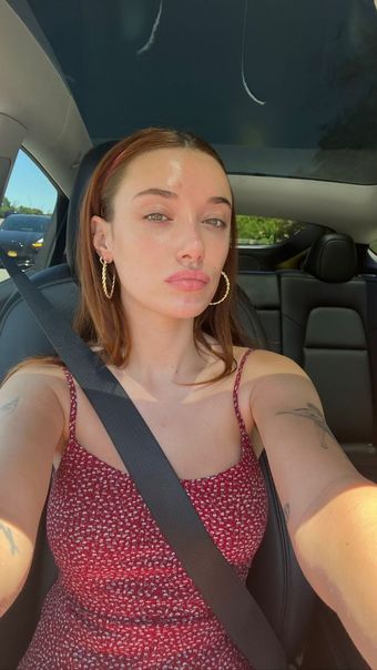 Olivia OBrien