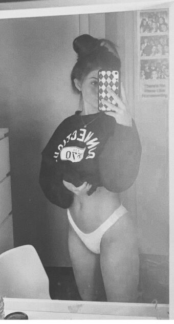 OliviacShaffer Nøgen Lækager OnlyFans Foto 11