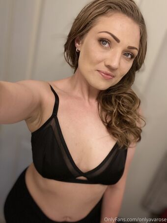 onlyavarose Nøgen Lækager OnlyFans Foto 28