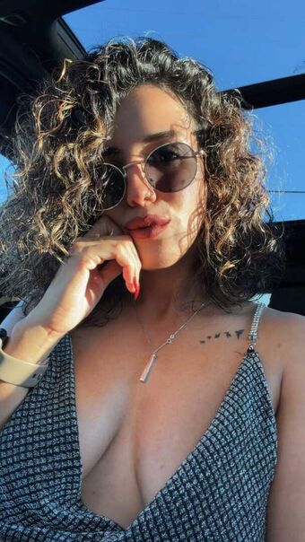 Oshi.az Nøgen Lækager OnlyFans Foto 9
