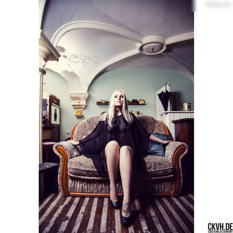 Pale Dahlia aka Julia van Helheim