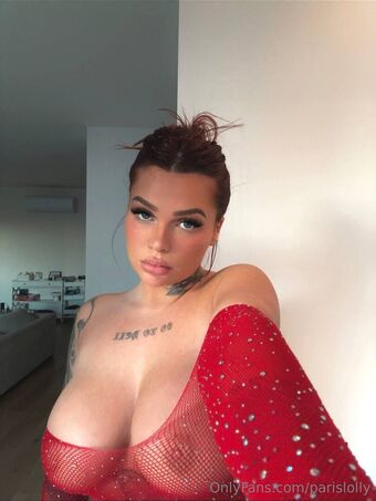 parislolly Nøgen Lækager OnlyFans Foto 4