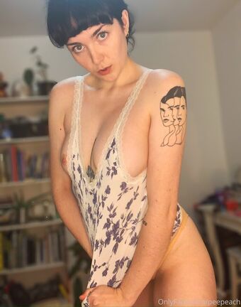 peepeach Nøgen Lækager OnlyFans Foto 6