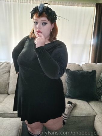 phoebegoth
