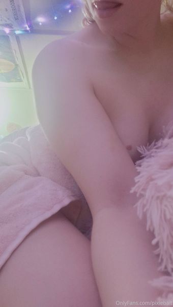 pixiebait Nøgen Lækager OnlyFans Foto 2
