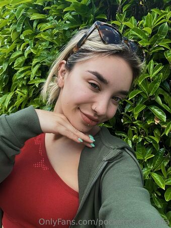 pocketrocket_ella