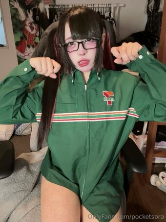 PocketSora Nøgen Lækager OnlyFans Foto 6