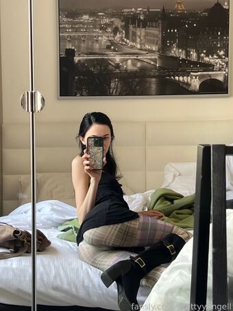 prettyyangell Nøgen Lækager OnlyFans Foto 39