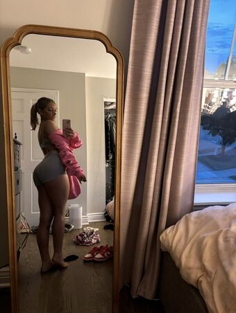 pumasupremacy Nøgen Lækager OnlyFans Foto 28