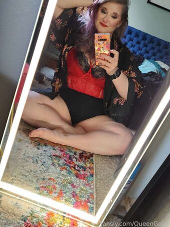 QueenGoldi Nøgen Lækager OnlyFans Foto 6
