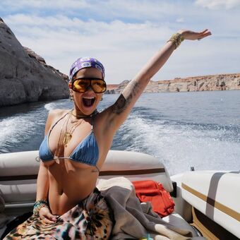 Rita Ora