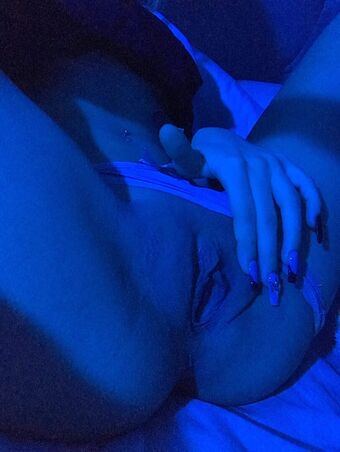 Rochiii222 Nøgen Lækager OnlyFans Foto 16