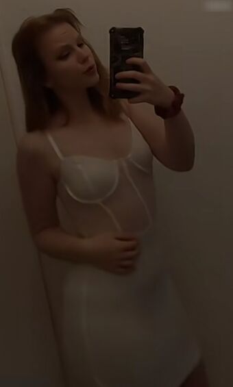 Ryumeike Nøgen Lækager OnlyFans Foto 24