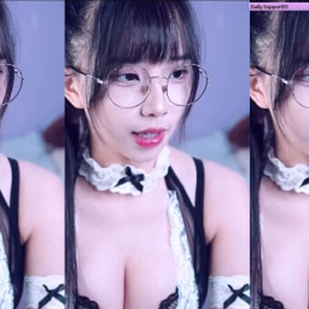 s201111 Nøgen Lækager OnlyFans Foto 24