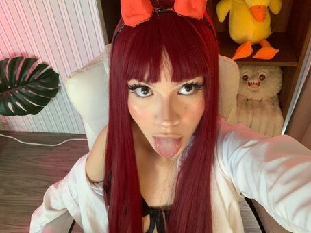 Sabrina_Bloom_