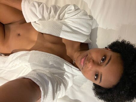 Saffronnn Nøgen Lækager OnlyFans Foto 17