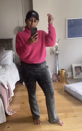 Saira Khan