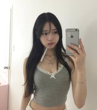 Saranghoe Nøgen Lækager OnlyFans Foto 33
