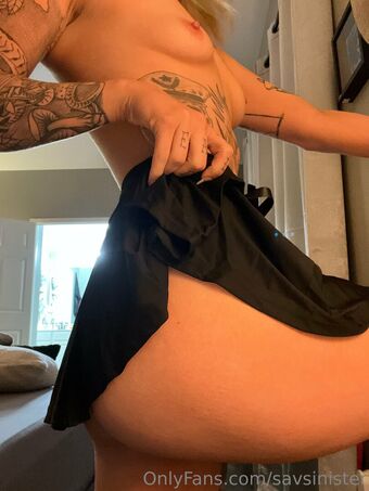 savsinister Nøgen Lækager OnlyFans Foto 4