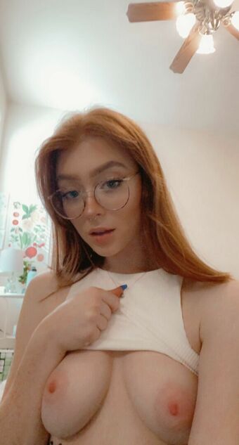 scarletxoxo18