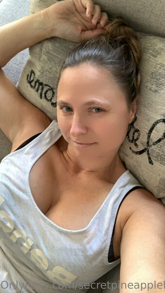 secretpineapplebabe