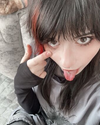 х_see Nøgen Lækager OnlyFans Foto 2