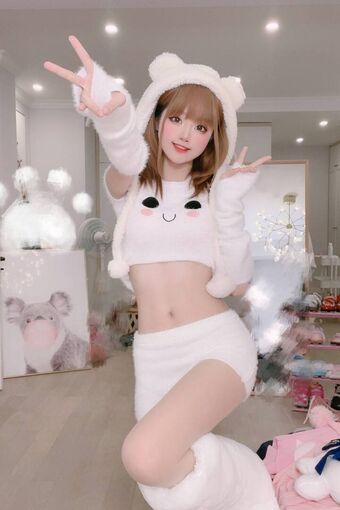 seeuxiaorou Nøgen Lækager OnlyFans Foto 12