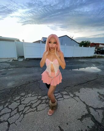 Shibuya Bambi / queenpuppy777 / alienrapperqueen / shibuyabambi