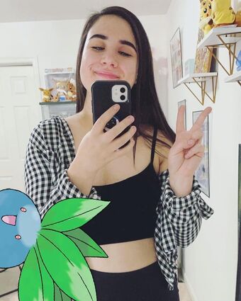 ShiningEdith Nøgen Lækager OnlyFans Foto 3