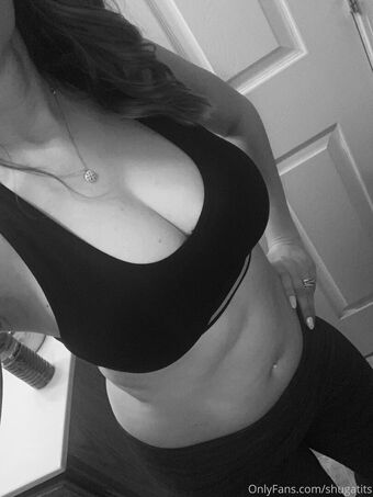 shugatits Nøgen Lækager OnlyFans Foto 2