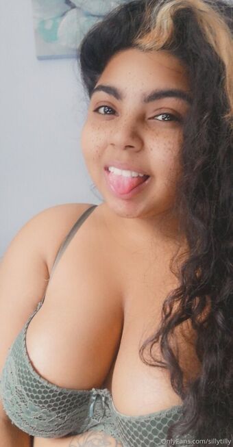 sillytilly Nøgen Lækager OnlyFans Foto 31