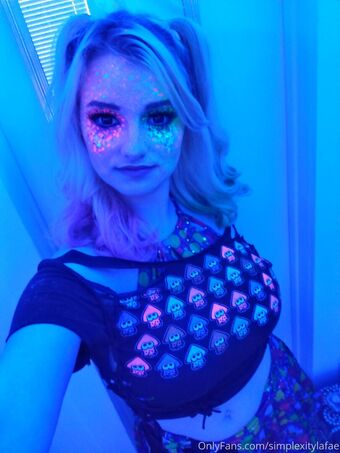 SimplexityLaFae Nøgen Lækager OnlyFans Foto 3