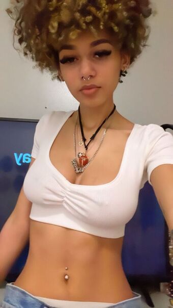 sinherself Nøgen Lækager OnlyFans Foto 3