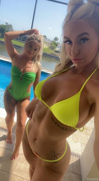 Sisters Nøgen Lækager OnlyFans Foto 12