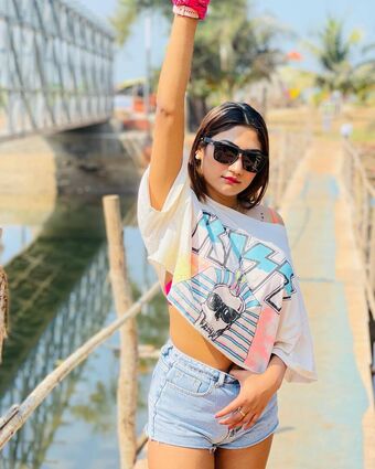 Sital Karki Nøgen Lækager OnlyFans Foto 7