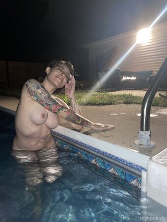 Skyhook Nova Nøgen Lækager OnlyFans Foto 24