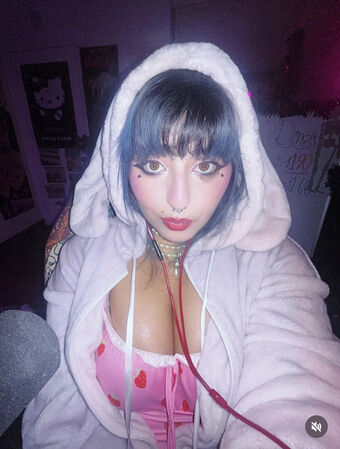 SmokeZenith Nøgen Lækager OnlyFans Foto 65