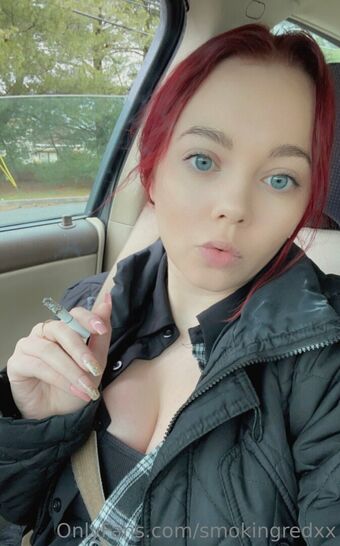 smokingredxx Nøgen Lækager OnlyFans Foto 30