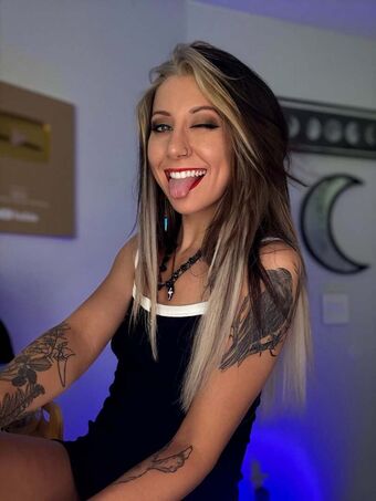 Snerixx Nøgen Lækager OnlyFans Foto 18