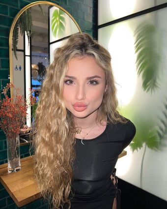 Sofia_surferss Nøgen Lækager OnlyFans Foto 8