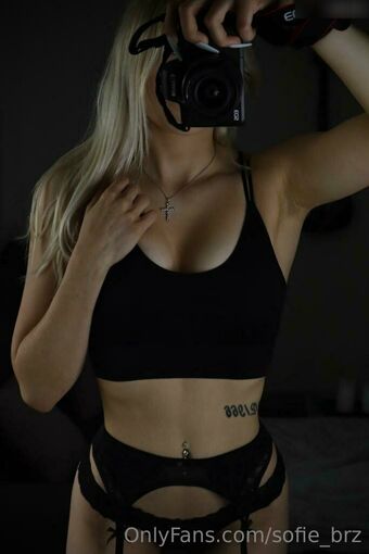 Sofie_brz Nøgen Lækager OnlyFans Foto 13