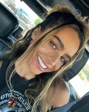 Sommer Ray