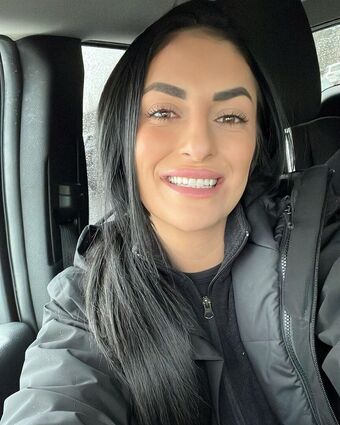 Sonya Deville