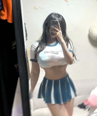 soooyaee Nøgen Lækager OnlyFans Foto 11