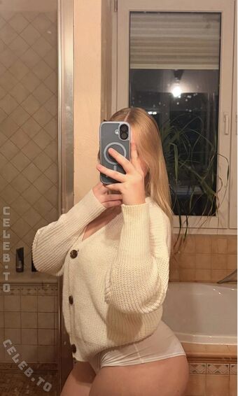 sophie.mzt Nøgen Lækager OnlyFans Foto 58