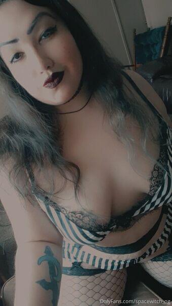 spacevvitch666